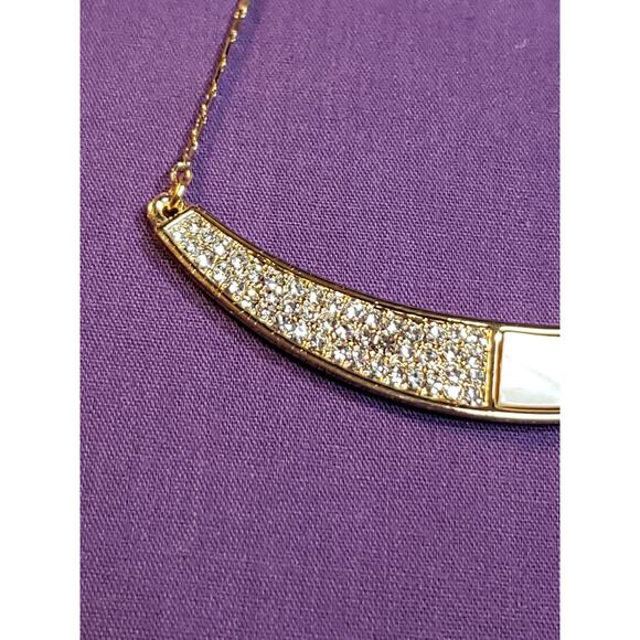 Crescent Bar Pendant Choker Chain Necklace Rhinestones & MOP Shell In Gold Tone - Picture 4 of 8